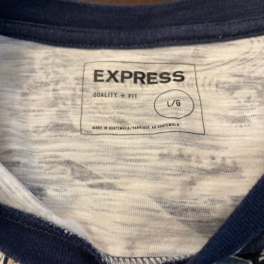 Men’s Express Pocket Tee, size L - Picture 5 of 6